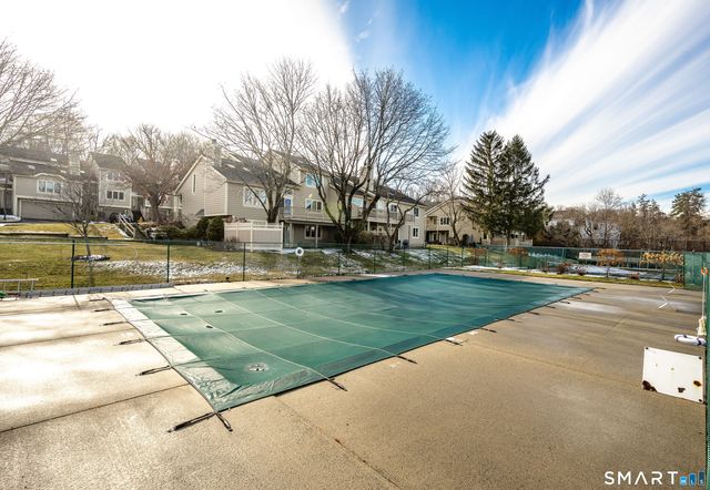 11 Boulevard Drive 1-3, Danbury, CT 06810