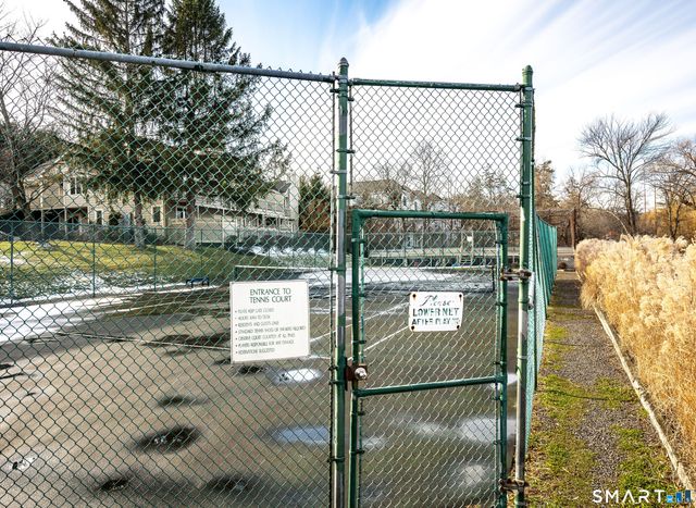 11 Boulevard Drive 1-3, Danbury, CT 06810