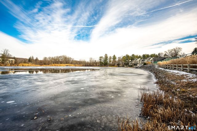 11 Boulevard Drive 1-3, Danbury, CT 06810