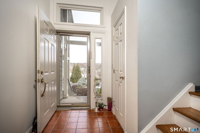 11 Boulevard Drive 1-3, Danbury, CT 06810