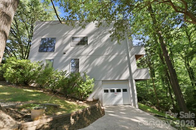 3423 Tinkerbell Lane, Charlotte, NC 28210