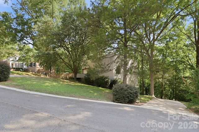 3423 Tinkerbell Lane, Charlotte, NC 28210