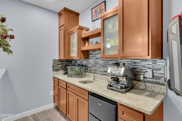 12631 Mark Twain Avenue, El Paso, TX 79928