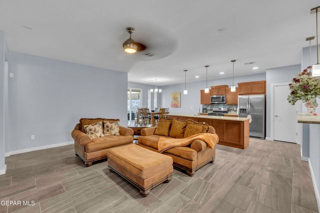 12631 Mark Twain Avenue, El Paso, TX 79928