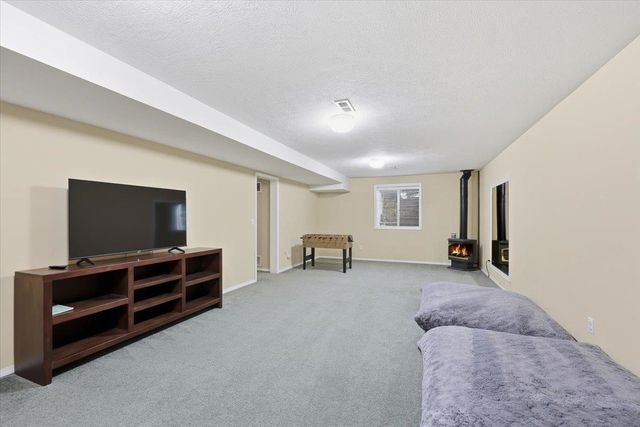 15923 N Woodcrest Ct, Spokane, WA 99208