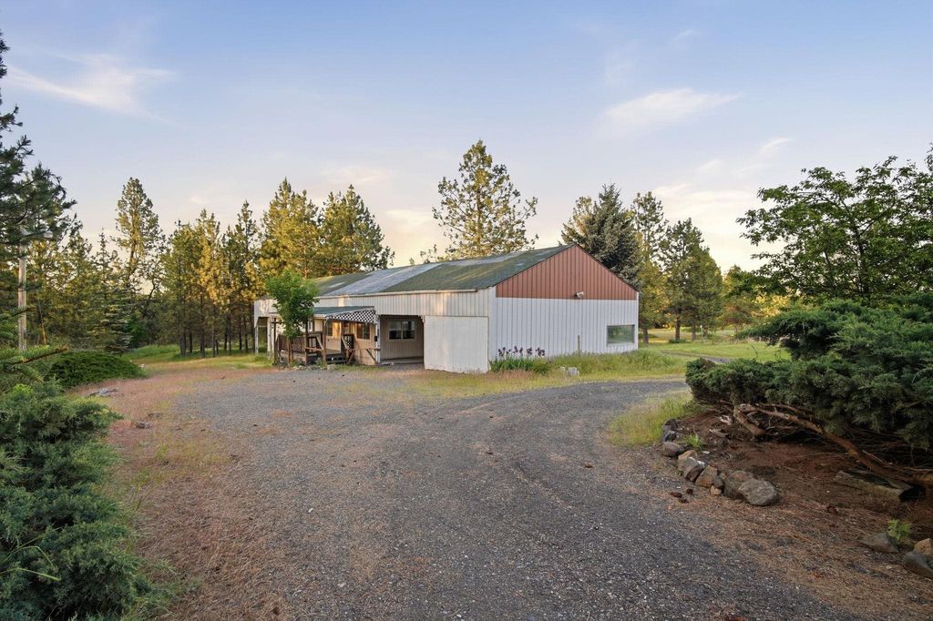 2312 N Christensen Rd, Medical Lake, WA 99022 photo 2