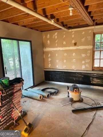 132 Collins Road, Jackson, GA 30233