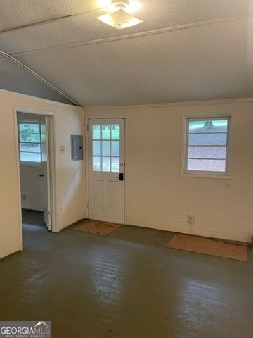 132 Collins Road, Jackson, GA 30233