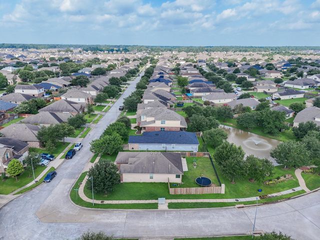 8610 Sweet Pasture Drive, Tomball, TX 77375