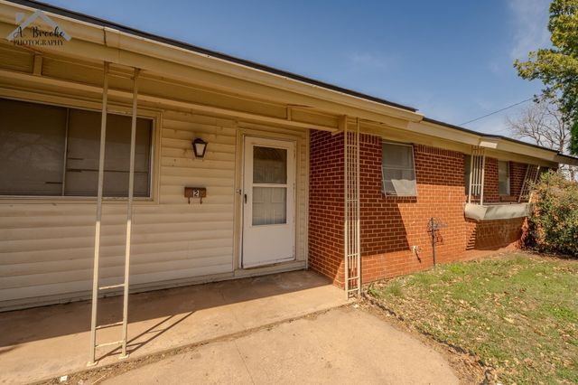 2 GLORIA CIRCLE, Wichita Falls, TX 76309