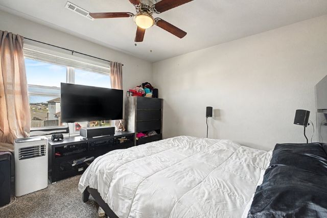 620 Woodcreek Loop, Lowell, AR 72745