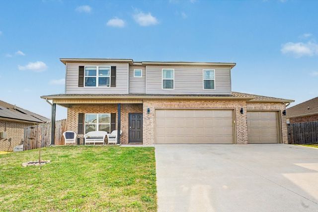 620 Woodcreek Loop, Lowell, AR 72745