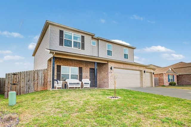 620 Woodcreek Loop, Lowell, AR 72745