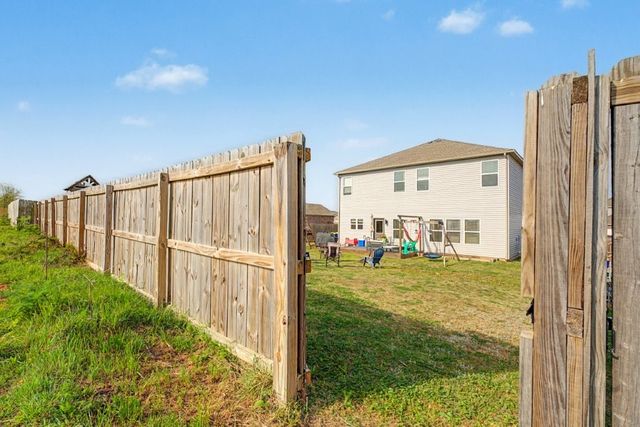 620 Woodcreek Loop, Lowell, AR 72745