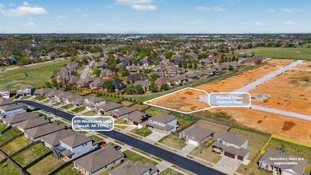 620 Woodcreek Loop, Lowell, AR 72745
