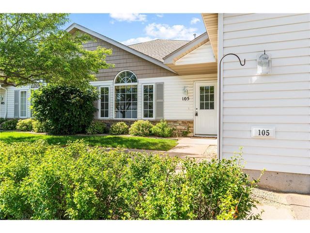 105 Bridgewater Trail, Hudson, WI 54016