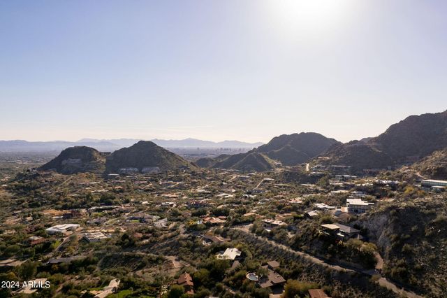 4524 E MOONLIGHT Way 4, Paradise Valley, AZ 85253