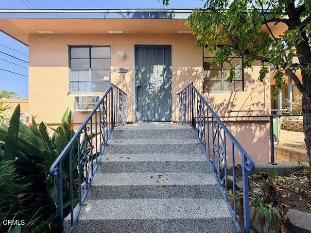2622 Griffith Park Boulevard, Los Angeles, CA 90039