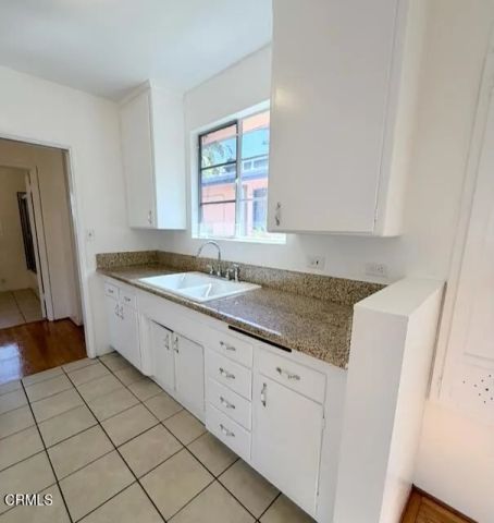 2622 Griffith Park Boulevard, Los Angeles, CA 90039