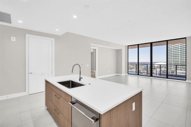 275 1ST AVENUE S 2708, St Petersburg, FL 33701