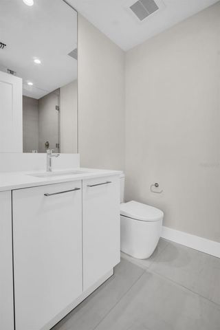 275 1ST AVENUE S 2708, St Petersburg, FL 33701