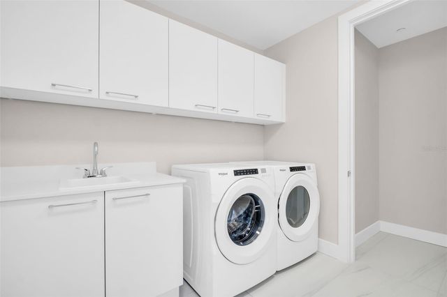 275 1ST AVENUE S 2708, St Petersburg, FL 33701