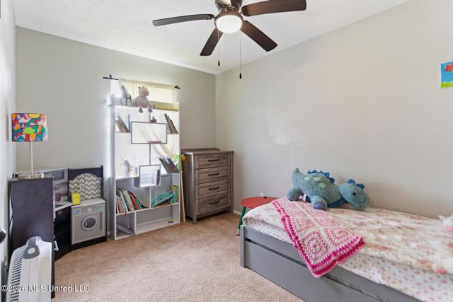 2616 W Angela Circle, Gulfport, MS 39503