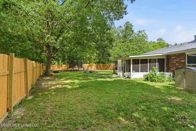 2616 W Angela Circle, Gulfport, MS 39503