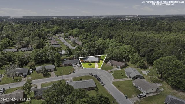 2616 W Angela Circle, Gulfport, MS 39503