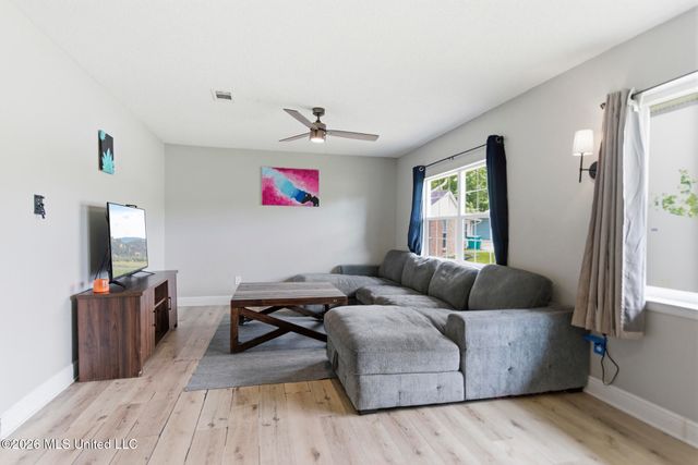 2616 W Angela Circle, Gulfport, MS 39503