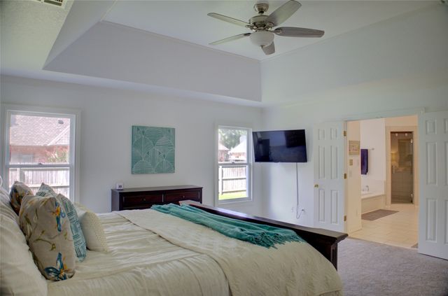 5713 E 104th Place S, Tulsa, OK 74137