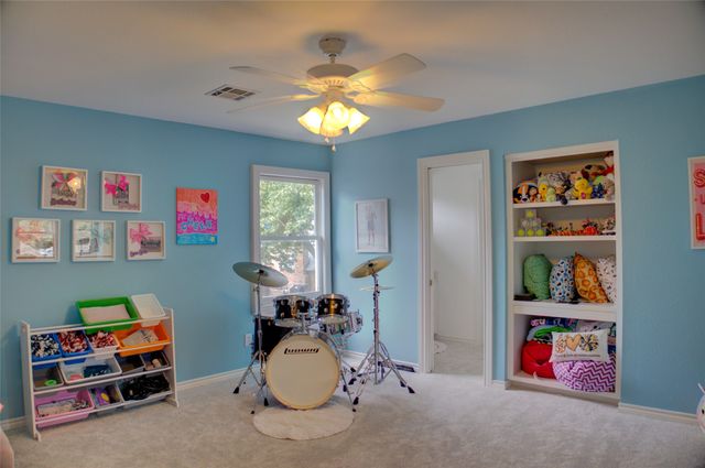 5713 E 104th Place S, Tulsa, OK 74137