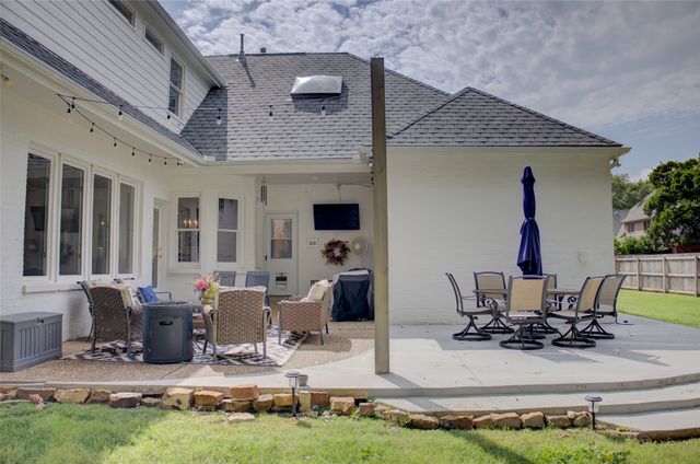 5713 E 104th Place S, Tulsa, OK 74137
