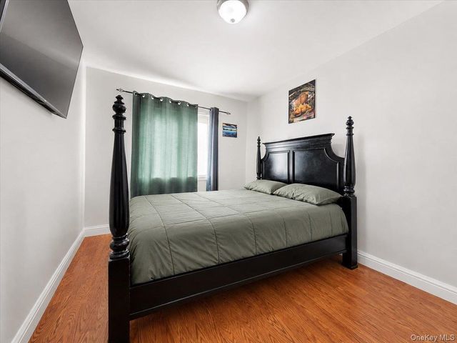 3605 Boller Avenue, Bronx, NY 10466