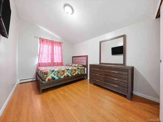 3605 Boller Avenue, Bronx, NY 10466