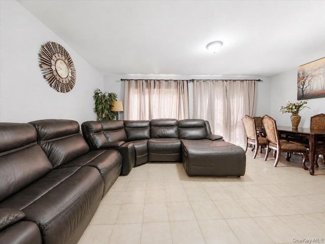 3605 Boller Avenue, Bronx, NY 10466