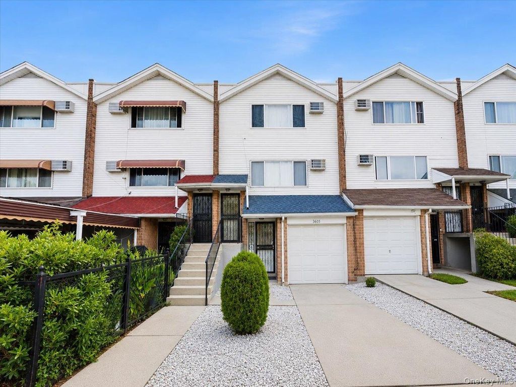 3605 Boller Avenue, Bronx, NY 10466