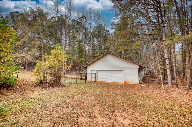 225 Ewing Drive, Social Circle, GA 30025