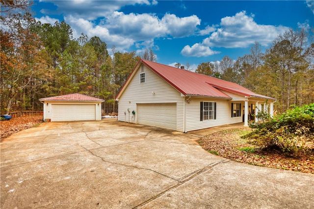225 Ewing Drive, Social Circle, GA 30025