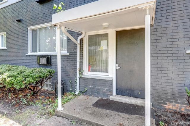 330 Oakland Avenue 103, Royal Oak, MI 48067
