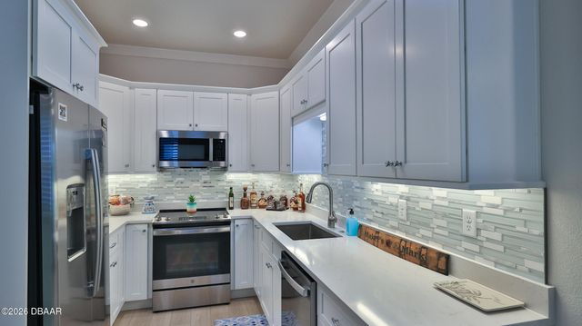 3058 Isles Way, New Smyrna Beach, FL 32168