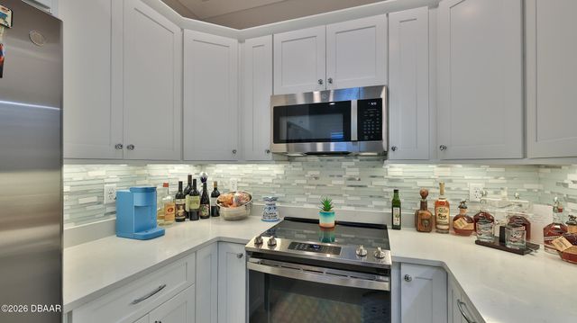 3058 Isles Way, New Smyrna Beach, FL 32168