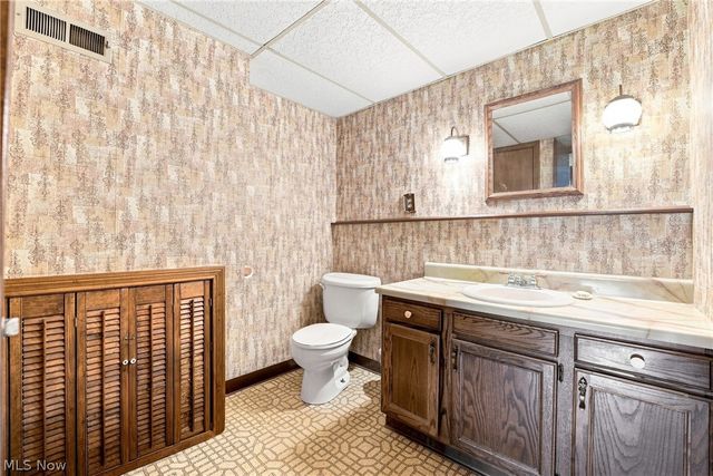 8 Sioux Trail, Girard, OH 44420