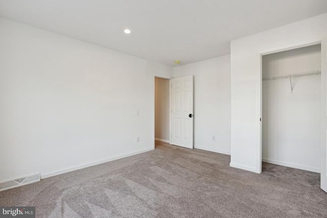 480 RIVERSIDE AVE, Trenton, NJ 08618