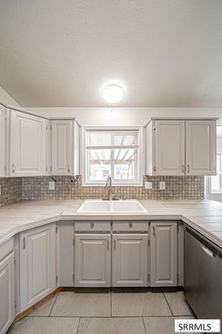191 N 3990 E, Rigby, ID 83442