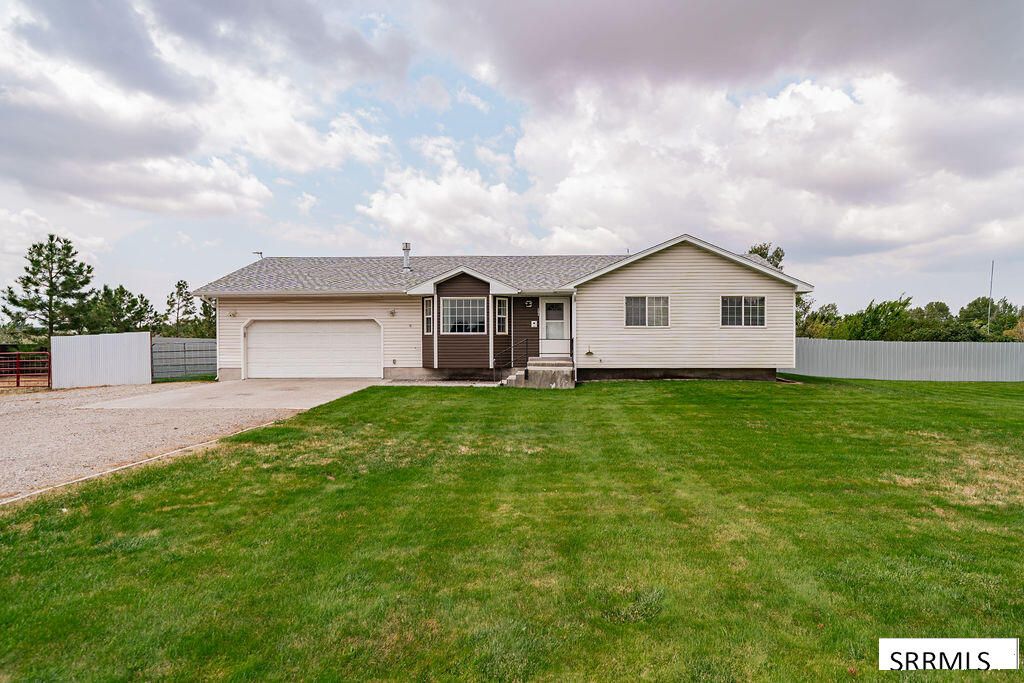 191 N 3990 E, Rigby, ID 83442