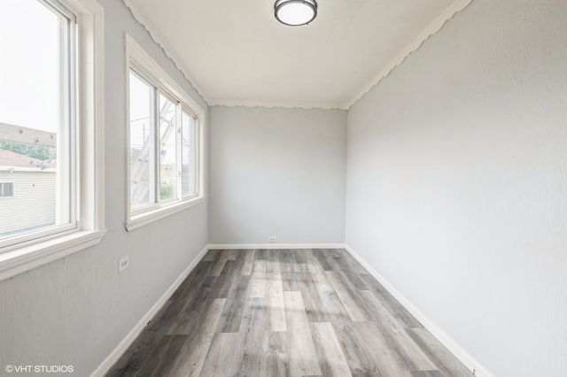 7653 S SEELEY Avenue, Chicago, IL 60620