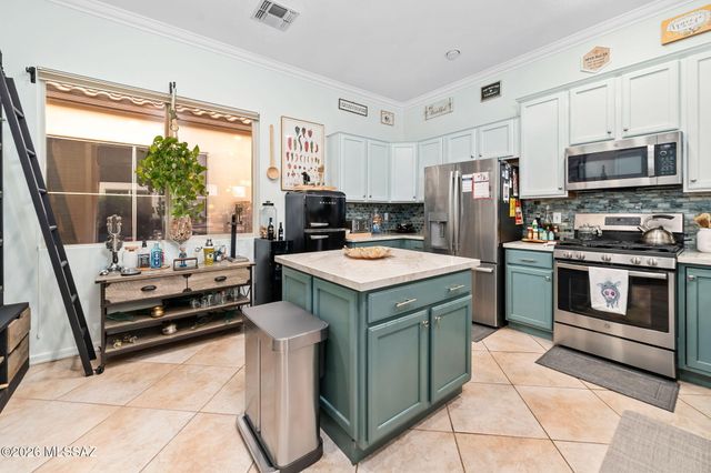 12880 N Salt Cedar Drive, Oro Valley, AZ 85755