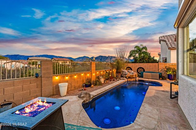 12880 N Salt Cedar Drive, Oro Valley, AZ 85755