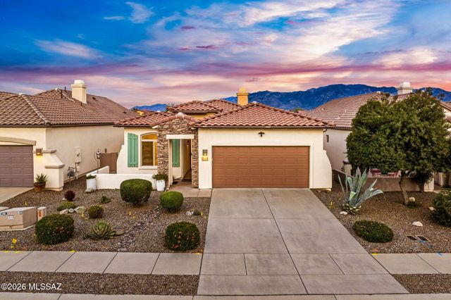 12880 N Salt Cedar Drive, Oro Valley, AZ 85755